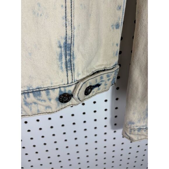 Carmar acid washed distressed denim jacket size Xs - Picture 6 of 8